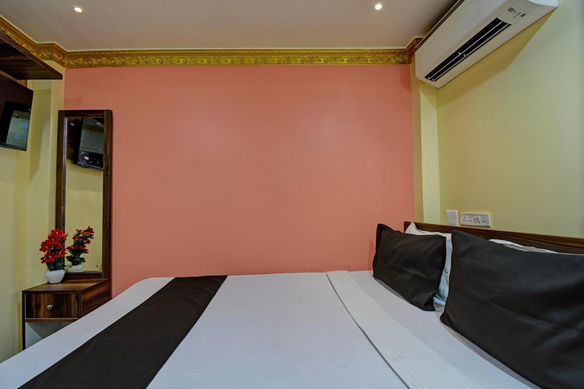 Hotel O Star View Kolkata Bagian luar foto